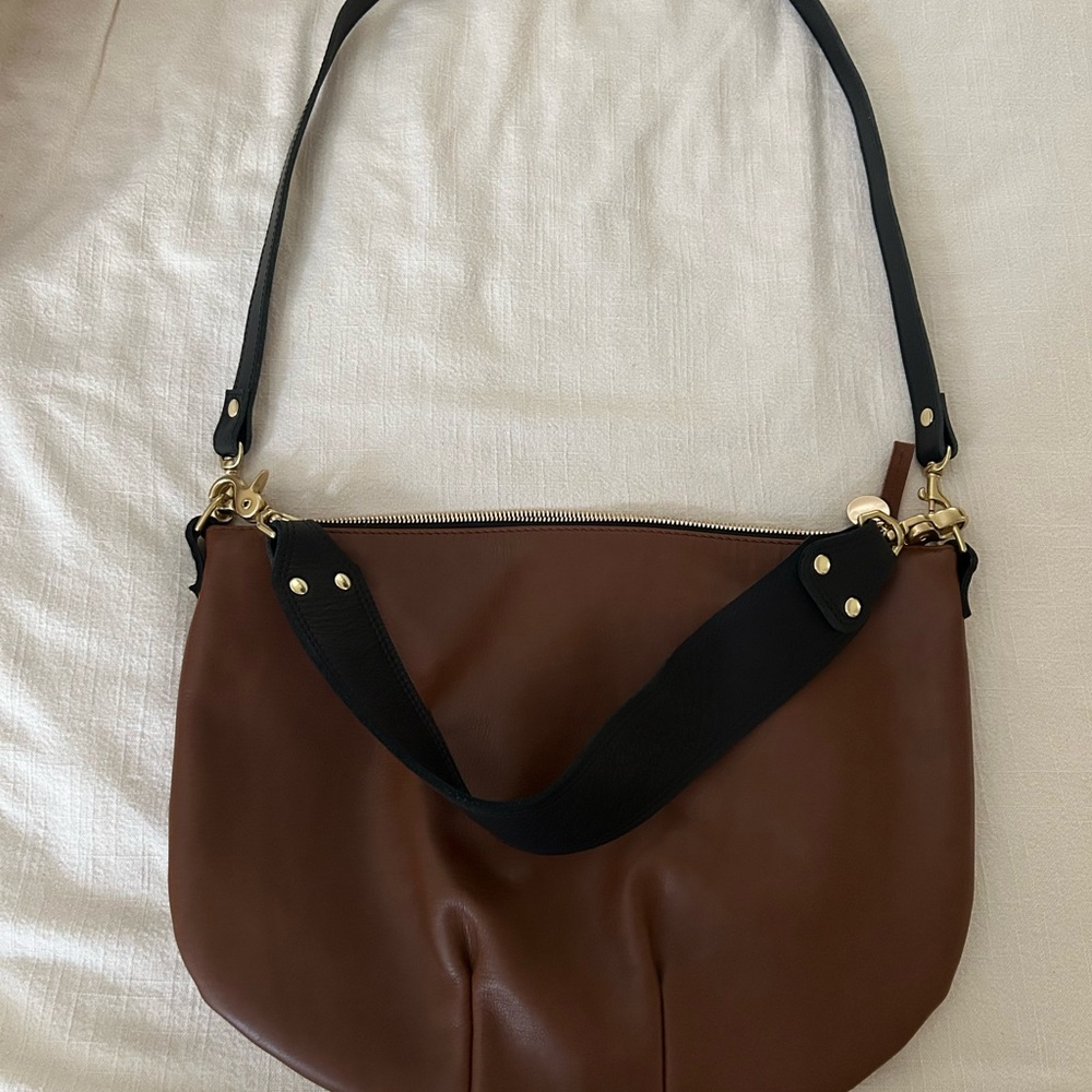 Clare V Moyen Messenger Bag - Picture 6 of 8
